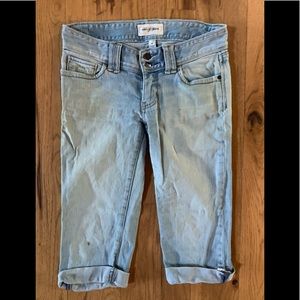 Abercrombie and Fitch jean capris, size 0